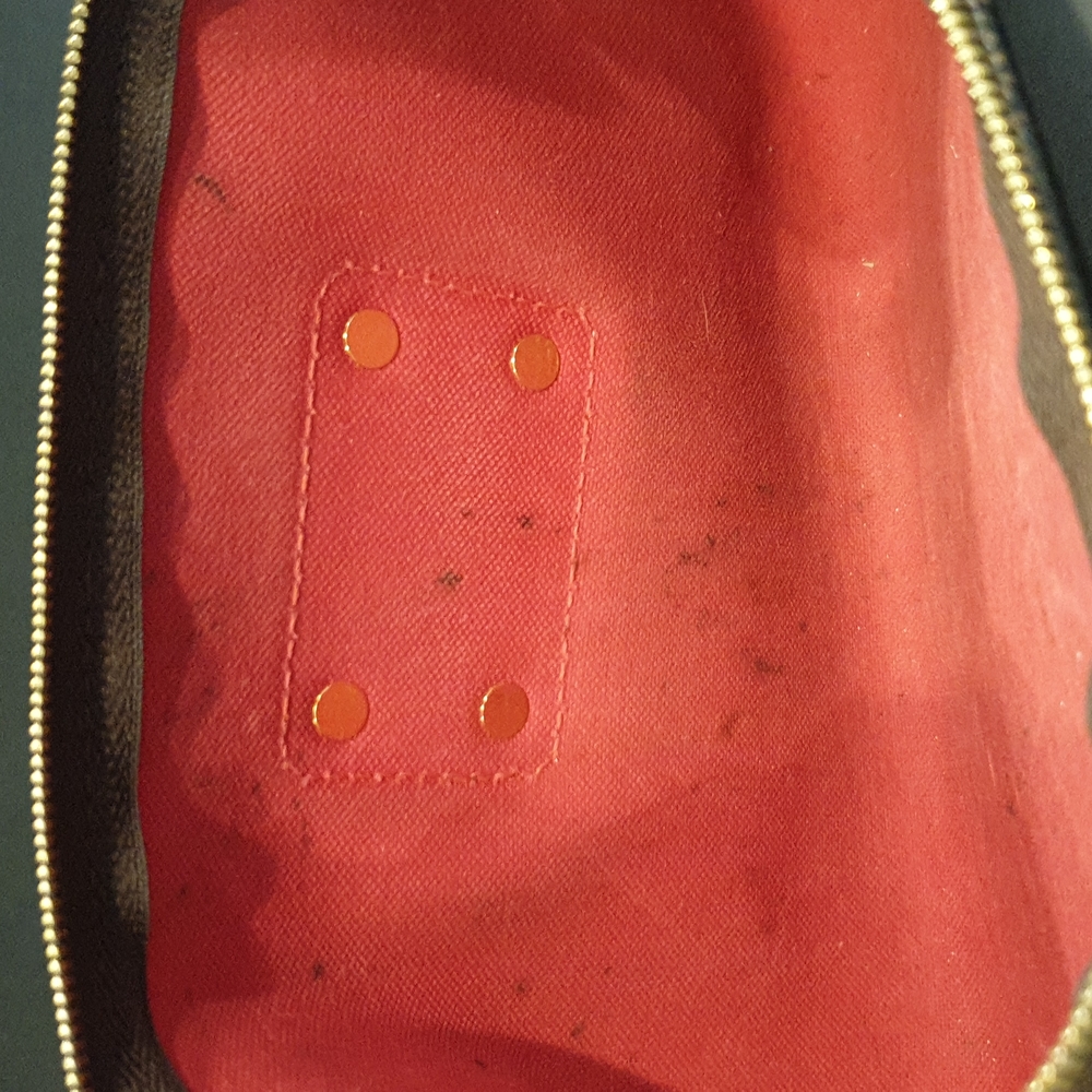 Louis Vuitton Eva Damier - Picture 8 of 15